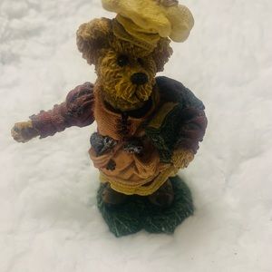 Boyds Bear Mrs Noah Chief Cook